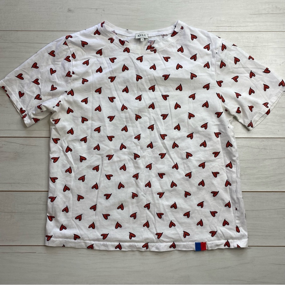 KULE White Short Sleeve Tee with Red Heart Print - Picture 3 of 9